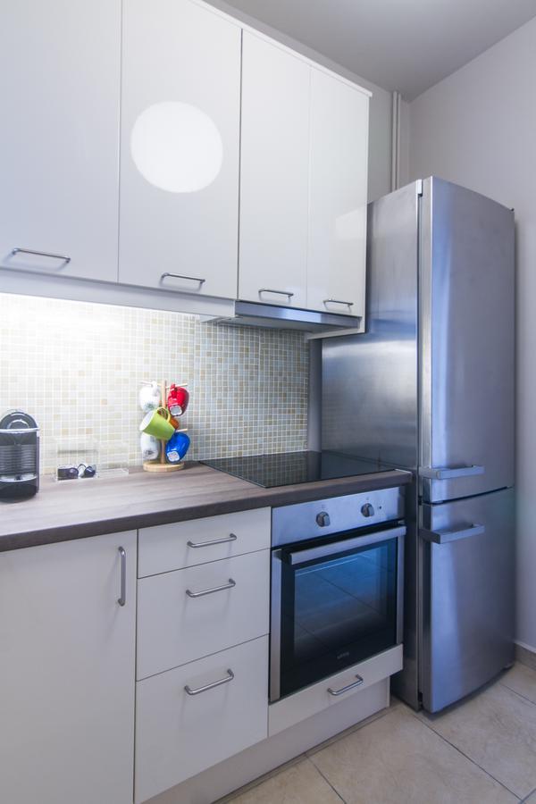 Aba Junior Apartment Veikou Street Афины Экстерьер фото